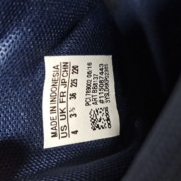 NEW NWT ADIDAS ORIGINALS SUPERSTAR GIRL BOY SHOES - Picture 9 of 9